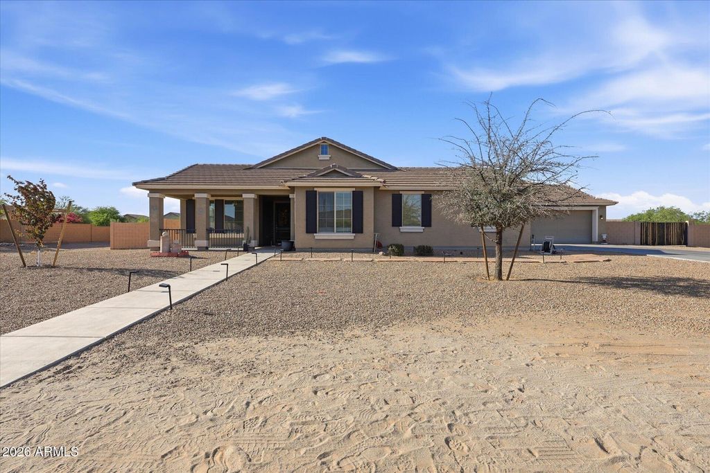3760 W ROBERTS Road, San Tan Valley, AZ 85144 — exterior