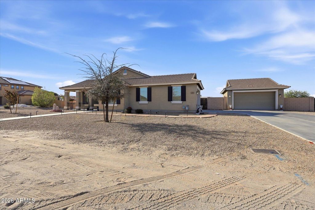 3760 W ROBERTS Road, San Tan Valley, AZ 85144 — photo 4