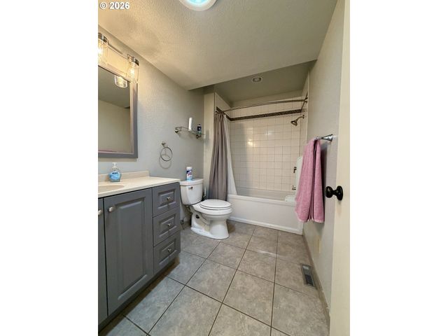 1275 JEFFERSON St, Eugene, OR 97402