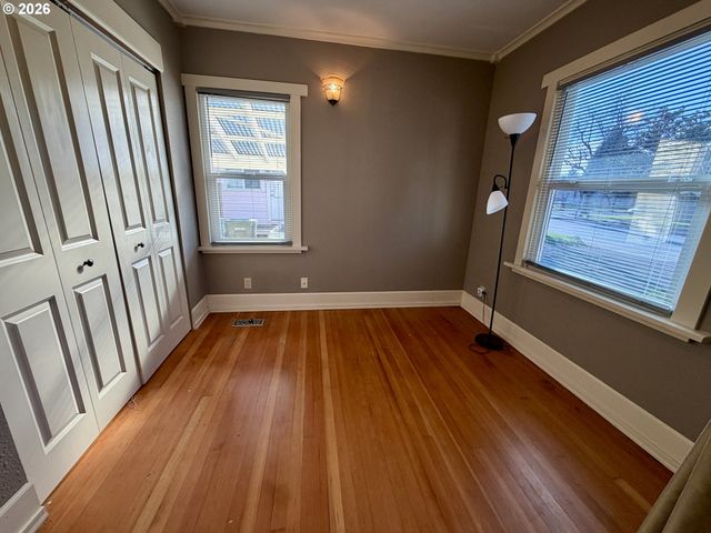 1275 JEFFERSON St, Eugene, OR 97402