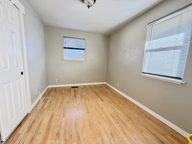 1275 JEFFERSON St, Eugene, OR 97402