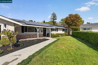 37 Alden Ct, Walnut Creek, CA 94598