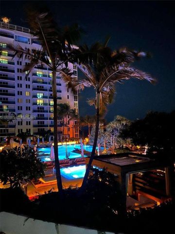 2301 Collins Ave 423, Miami Beach, FL 33139