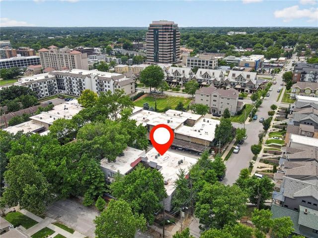 4500 Jefferson Street 102, Kansas City, MO 64111