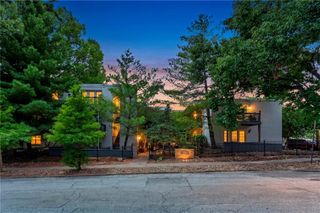 4500 Jefferson Street 102, Kansas City, MO 64111