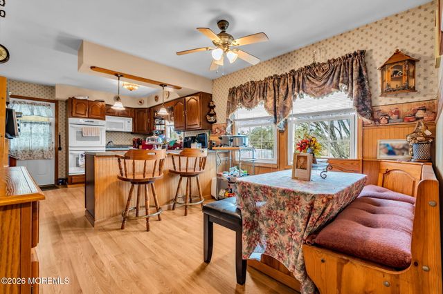 807 Monmouth Road, Cream Ridge, NJ 08514