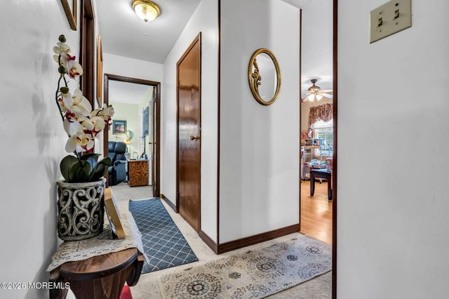 807 Monmouth Road, Cream Ridge, NJ 08514