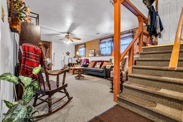 807 Monmouth Road, Cream Ridge, NJ 08514