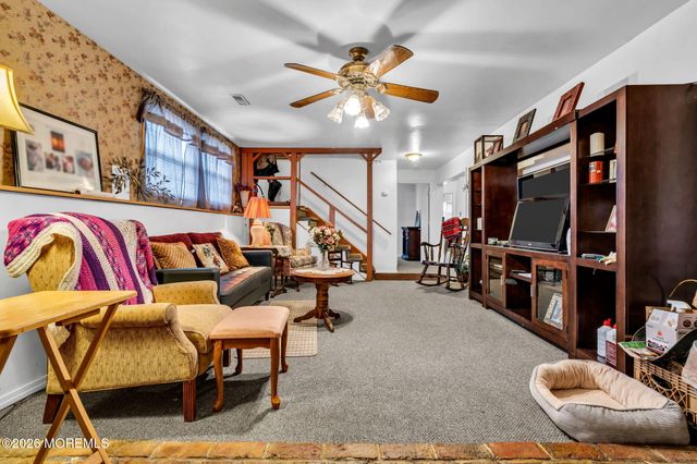 807 Monmouth Road, Cream Ridge, NJ 08514