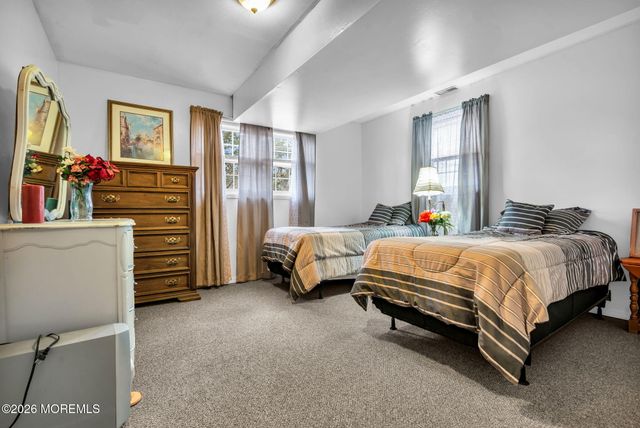 807 Monmouth Road, Cream Ridge, NJ 08514