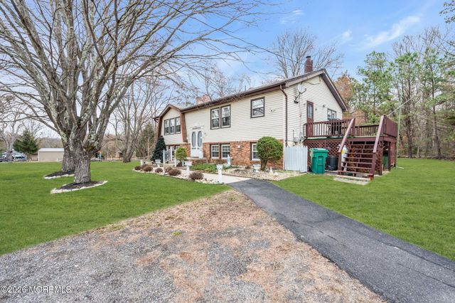 807 Monmouth Road, Cream Ridge, NJ 08514