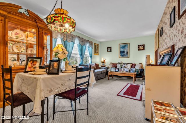 807 Monmouth Road, Cream Ridge, NJ 08514