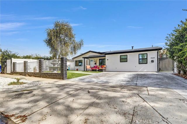 8620 Lubao Avenue, Winnetka, CA 91306