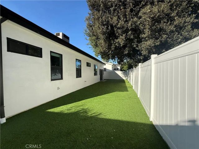 8620 Lubao Avenue, Winnetka, CA 91306