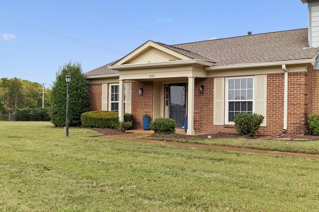 1005 Todd Preis Dr, Nashville, TN 37221