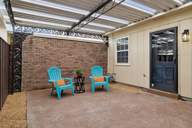 1005 Todd Preis Dr, Nashville, TN 37221