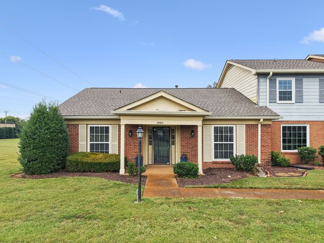 1005 Todd Preis Dr, Nashville, TN 37221
