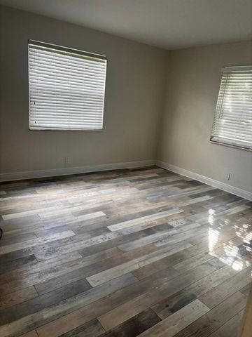 424 Northlake Court 2, North Palm Beach, FL 33408