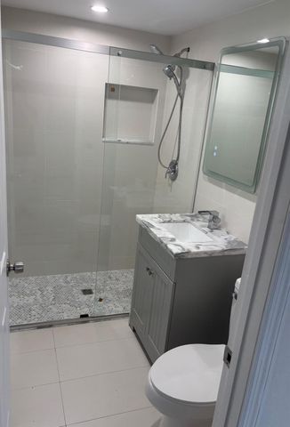 424 Northlake Court 2, North Palm Beach, FL 33408