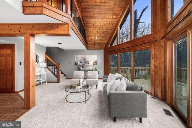 3840 MOUNT ATLAS LN, Haymarket, VA 20169