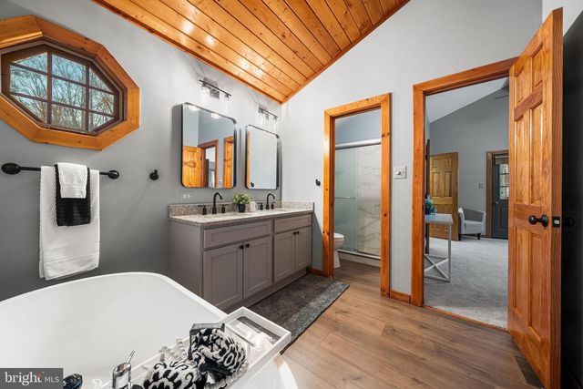 3840 MOUNT ATLAS LN, Haymarket, VA 20169