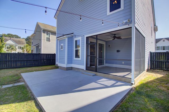 2100 Utsey Street, Johns Island, SC 29455