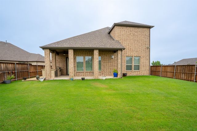5600 Pope Creek Road, Fort Worth, TX 76126