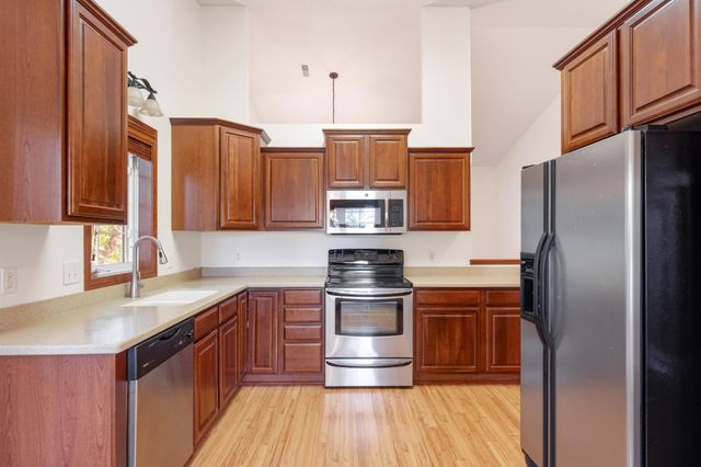 376 Arrowhead Drive, Lino Lakes, MN 55014