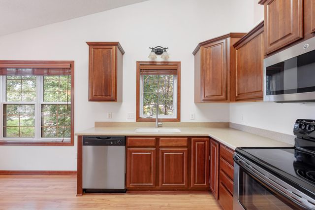 376 Arrowhead Drive, Lino Lakes, MN 55014