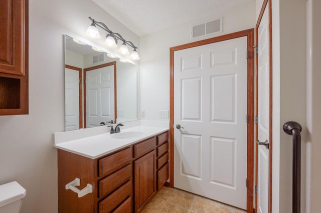 376 Arrowhead Drive, Lino Lakes, MN 55014