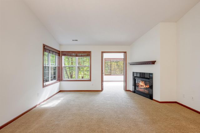 376 Arrowhead Drive, Lino Lakes, MN 55014