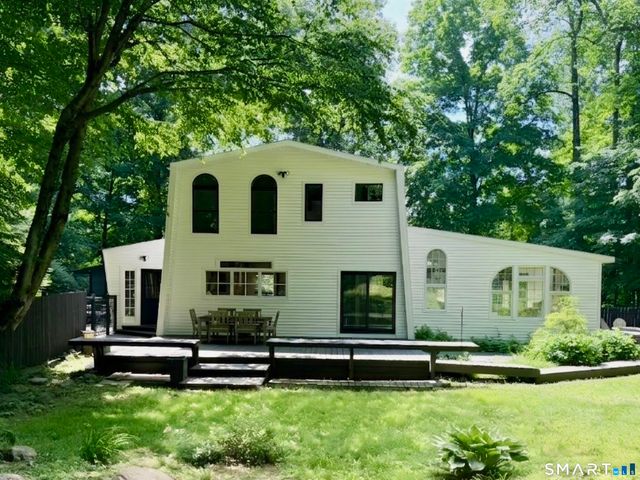 237 Strobel Road, Trumbull, CT 06611