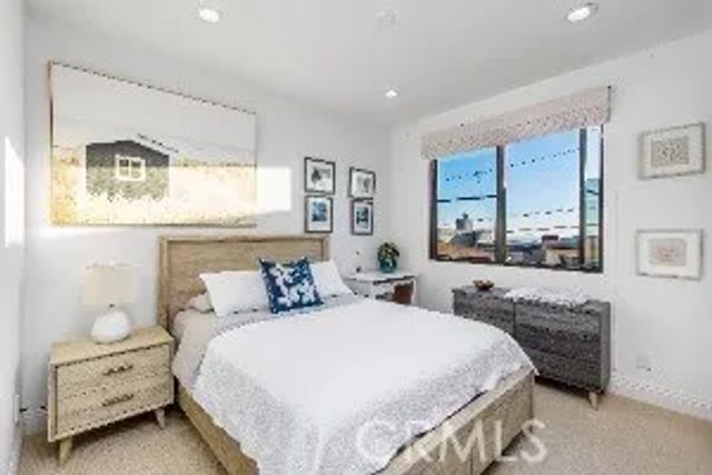 320 33rd, Manhattan Beach, CA 90266