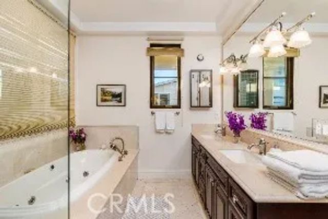 320 33rd, Manhattan Beach, CA 90266