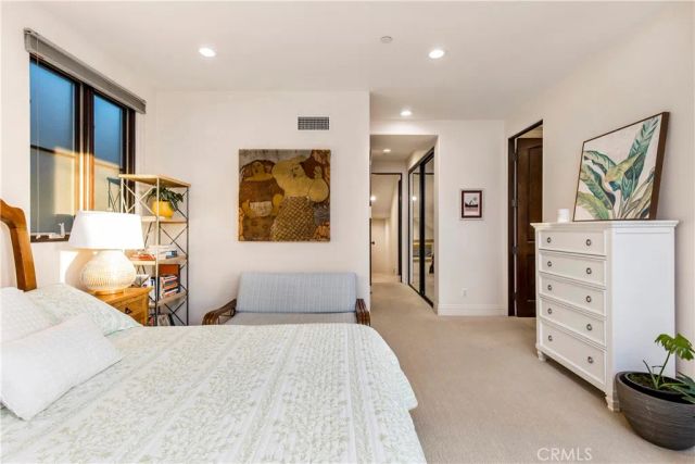 320 33rd, Manhattan Beach, CA 90266