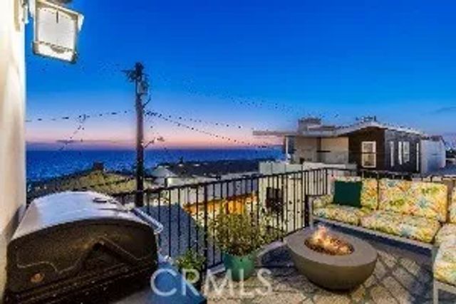 320 33rd, Manhattan Beach, CA 90266