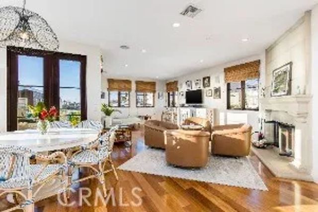 320 33rd, Manhattan Beach, CA 90266