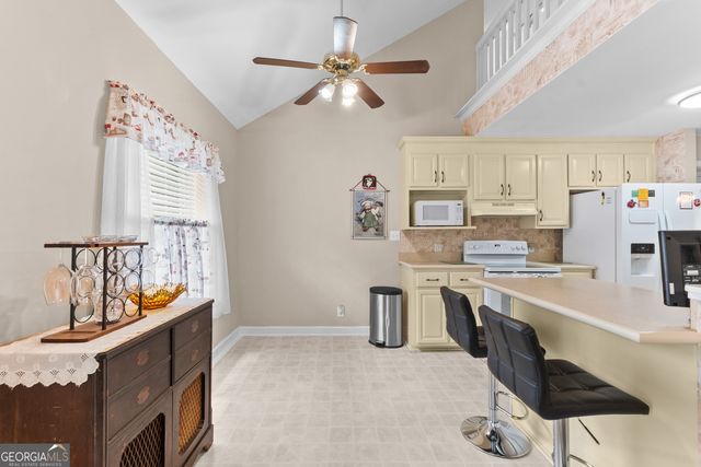 200 Autumn Trace Court, Macon, GA 31210