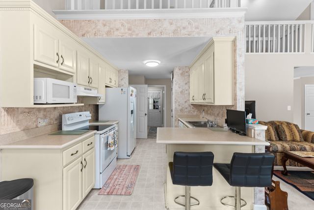 200 Autumn Trace Court, Macon, GA 31210
