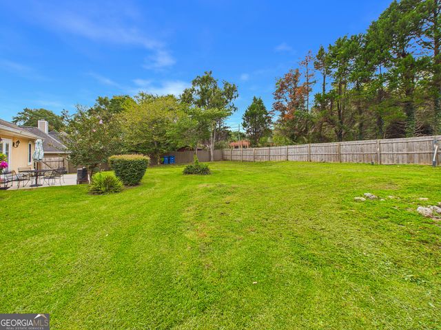 200 Autumn Trace Court, Macon, GA 31210