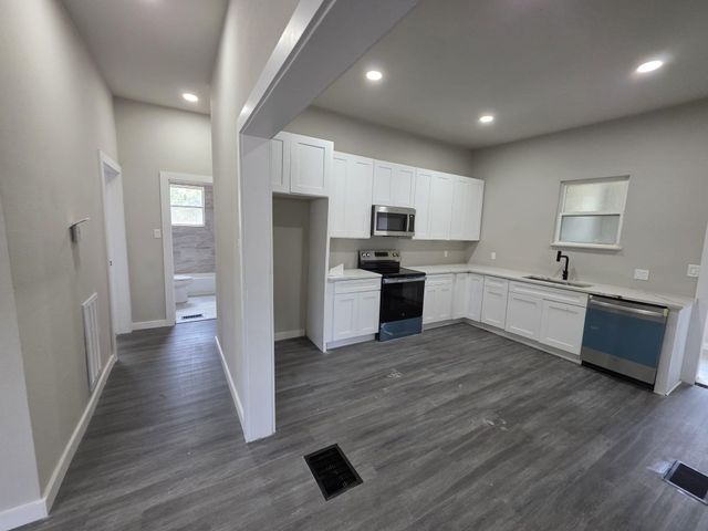 5528 5530 Reiger Avenue, Dallas, TX 75214