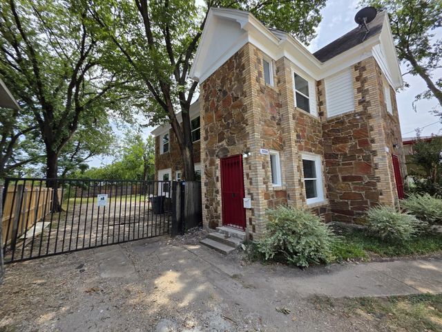 5528 5530 Reiger Avenue, Dallas, TX 75214