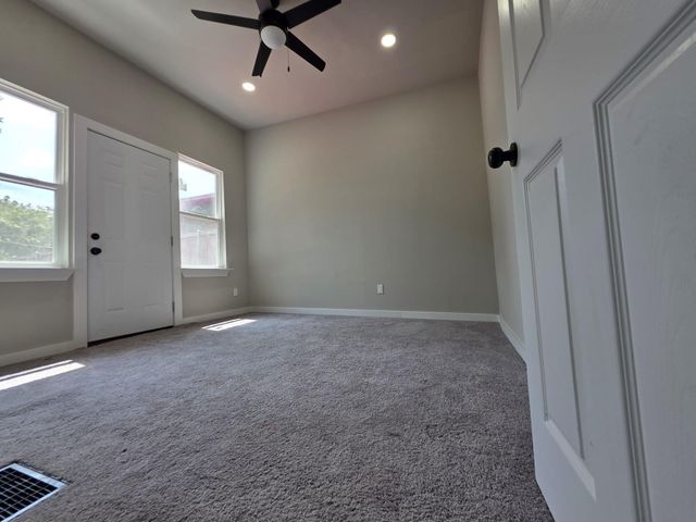 5528 5530 Reiger Avenue, Dallas, TX 75214