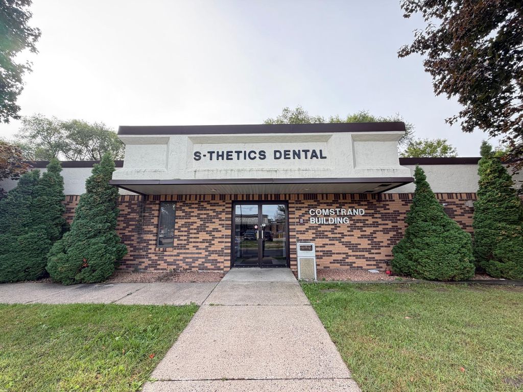 6299 University Avenue NE Suite 120, Fridley, MN 55432 — exterior