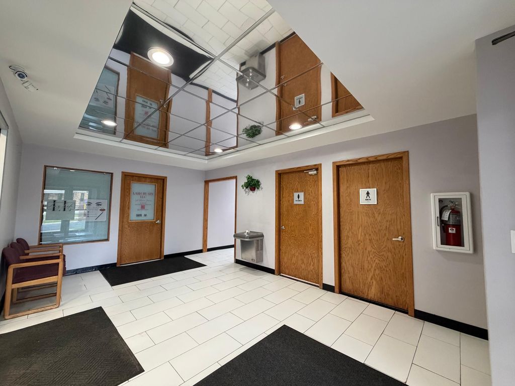 6299 University Avenue NE Suite 120, Fridley, MN 55432 — photo 2