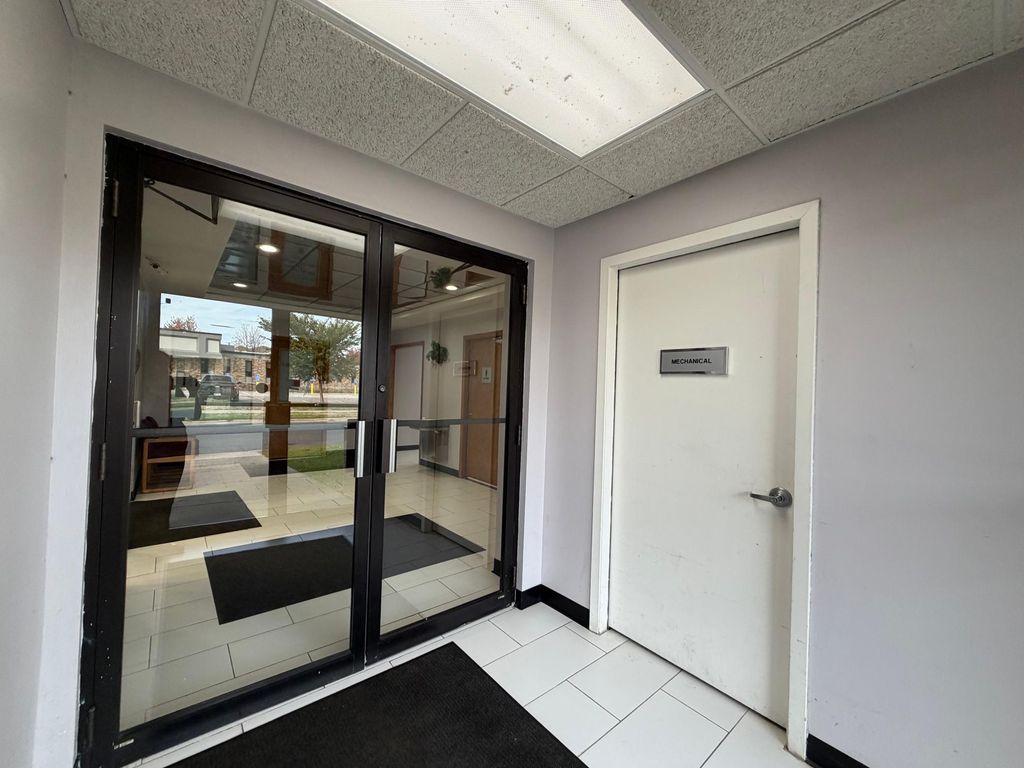 6299 University Avenue NE Suite 120, Fridley, MN 55432 — photo 5