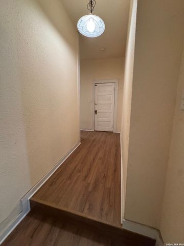 265 County Road 5227, Hondo, TX 78861