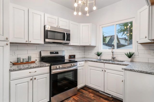 369 W DIVISION STREET, Fond Du Lac, WI 54935