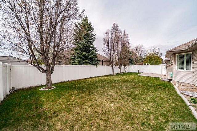 325 Tapitio Drive, Idaho Falls, ID 83401