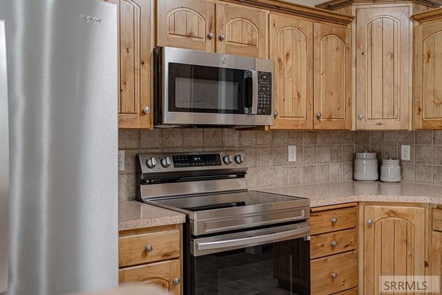 325 Tapitio Drive, Idaho Falls, ID 83401